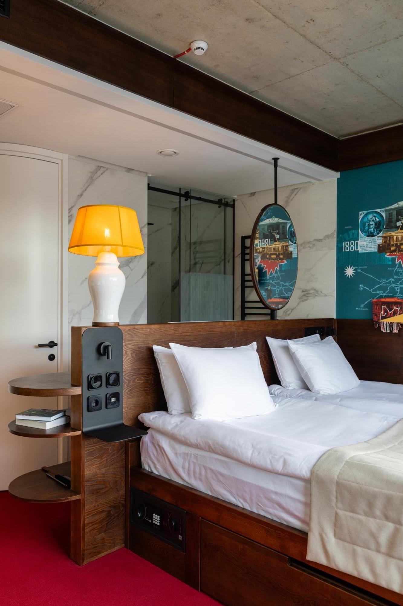 !Fest Hotel Rynok Square Lviv Exterior photo