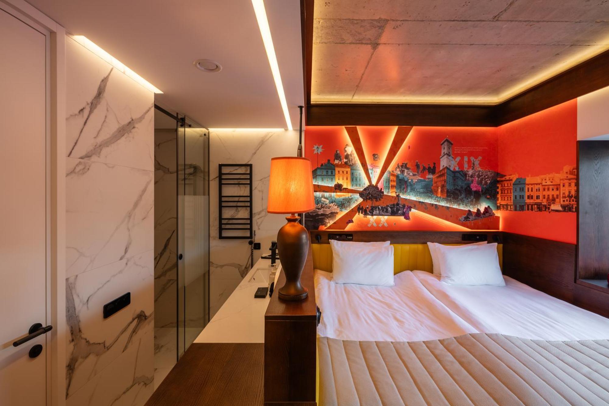 !Fest Hotel Rynok Square Lviv Exterior photo
