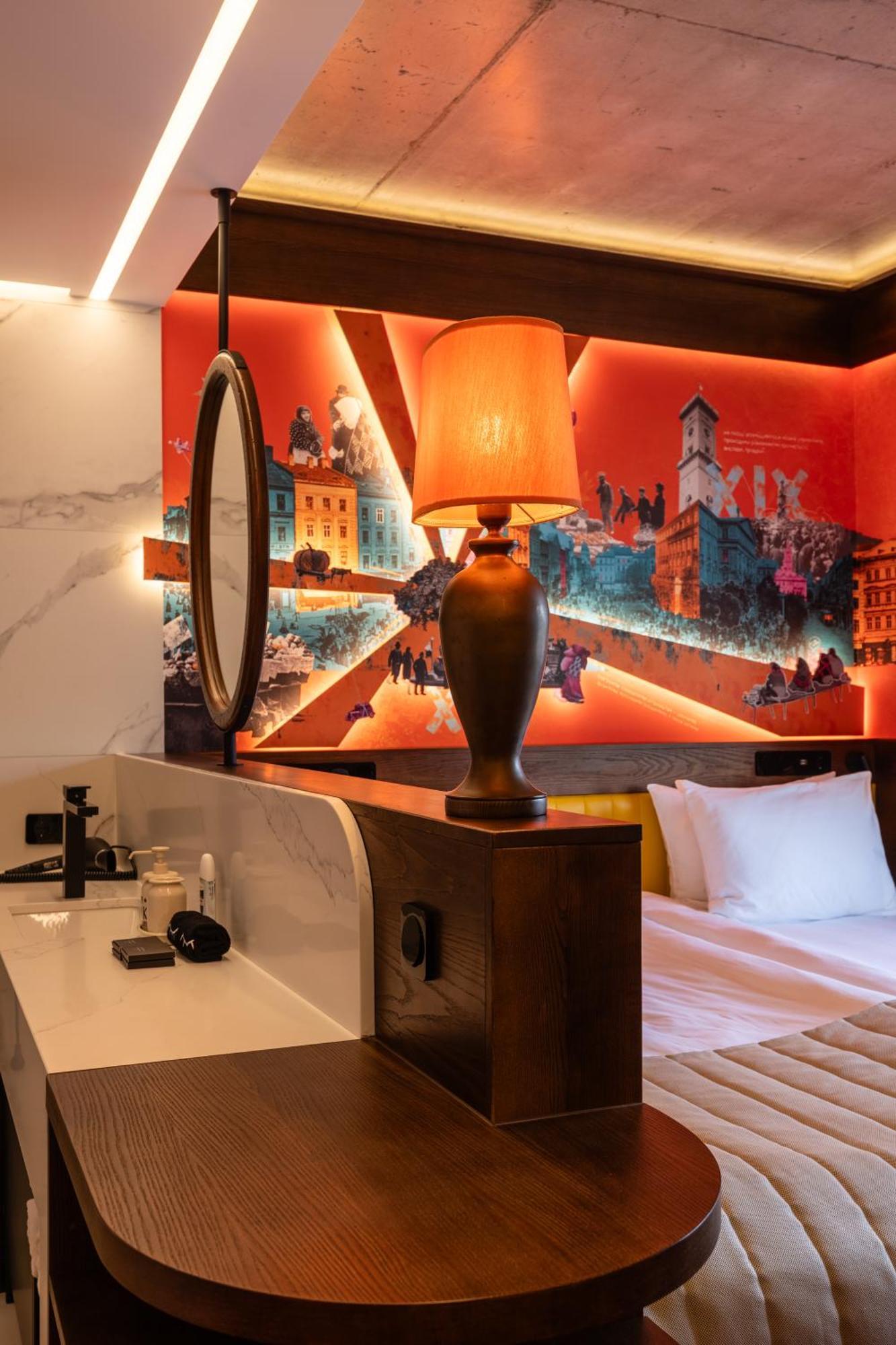 !Fest Hotel Rynok Square Lviv Exterior photo